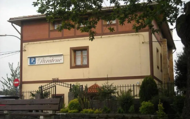 Hostal Paratene