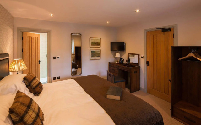 The Maytime Inn