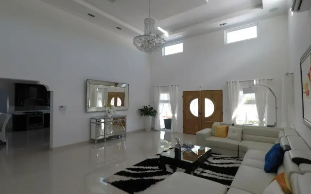 The White House TCI