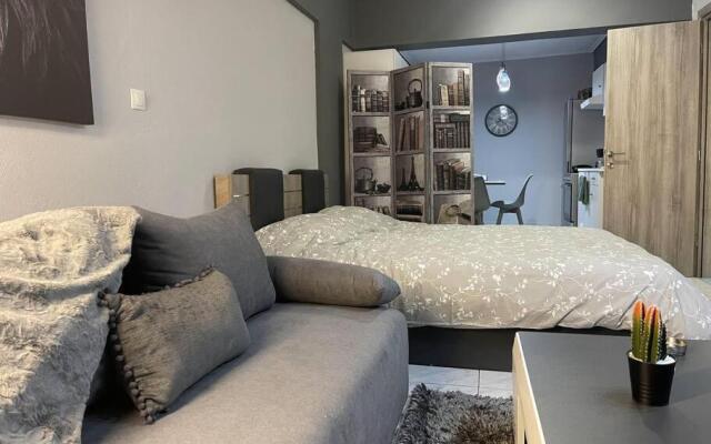 Central Modern Apartment Volos