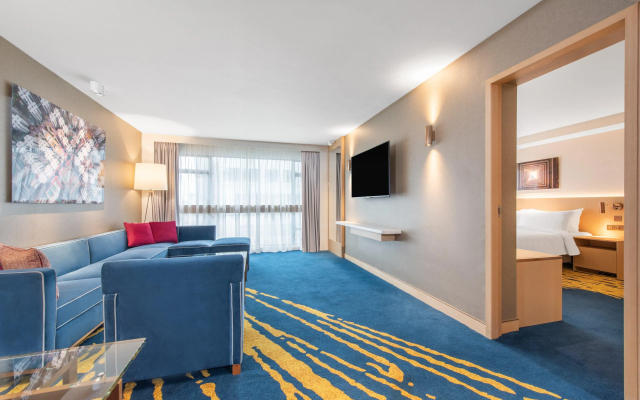 Holiday Inn Golden Mile Hong Kong by IHG