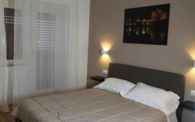 Roma suite Piramide