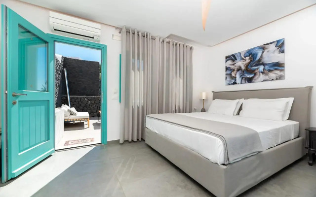 Santa Irina Sunny Loft Suites