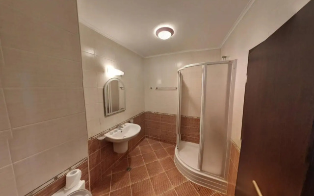 Hostel Coral City