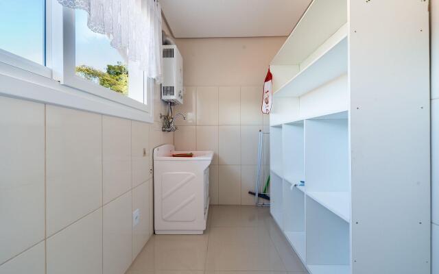 Casa ampla no segundo andar Canela RS RHO063