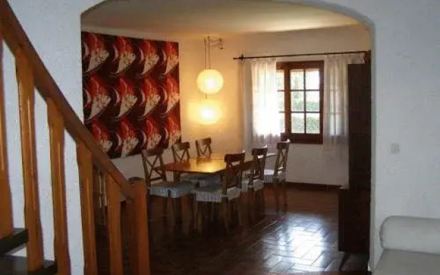 Villa Bell Raco B25