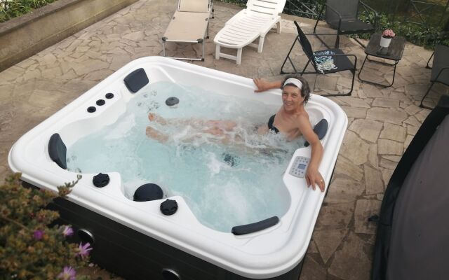 Vigna dell'Agrifoglio Home Residence di Eugenio Azzolini