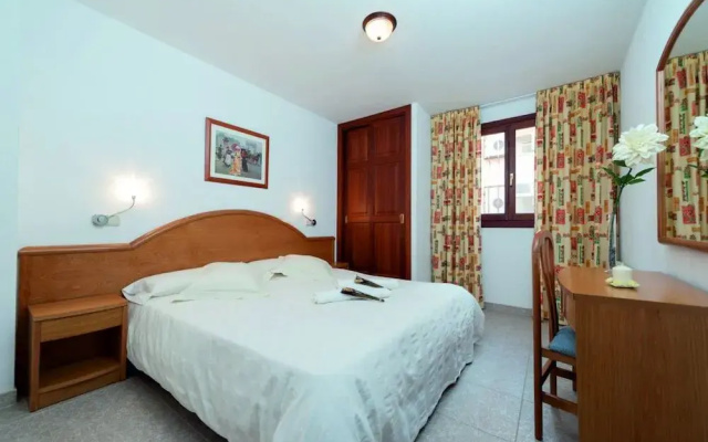Apartamentos Xaloc HRC