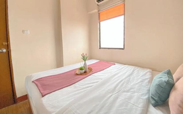 Spacious Cozy Living 3Br At Gateway Ahmad Yani Cicadas Apartment