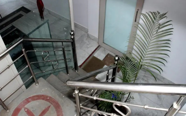 Ganga Love Luxe Guest House