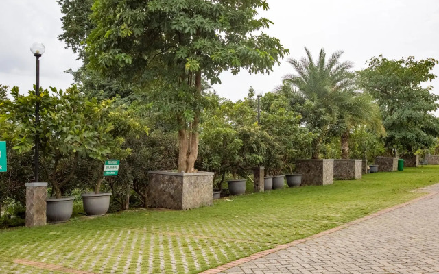 RedDoorz Plus @ Purwodadi