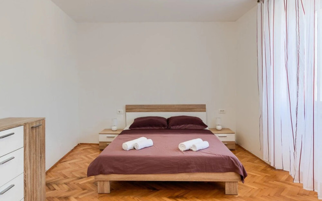 Andrea&Leon Apartments