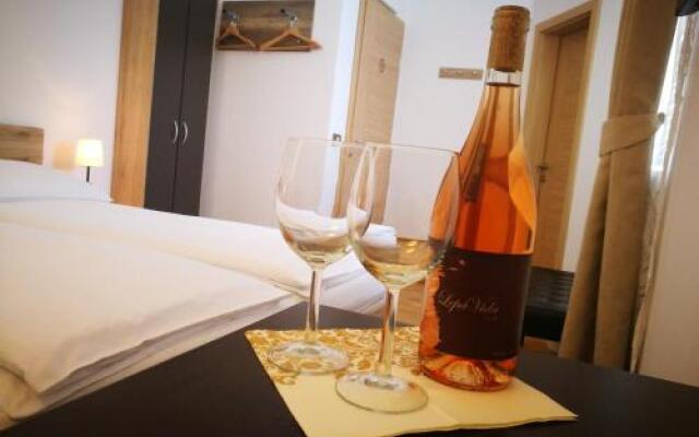 Mondina Guest House