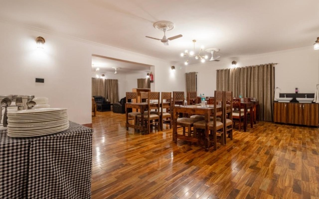 Treebo Vitasta Villa