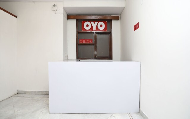 OYO 14408 Corple Stays