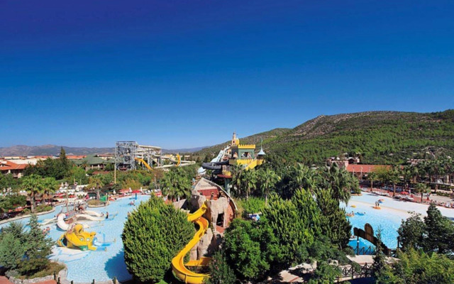 Aqua Fantasy Aquapark Hotel & Spa - All Inclusive