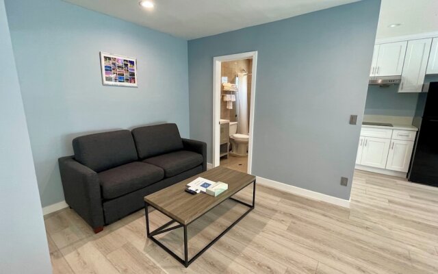 Quintessence ApartHotel