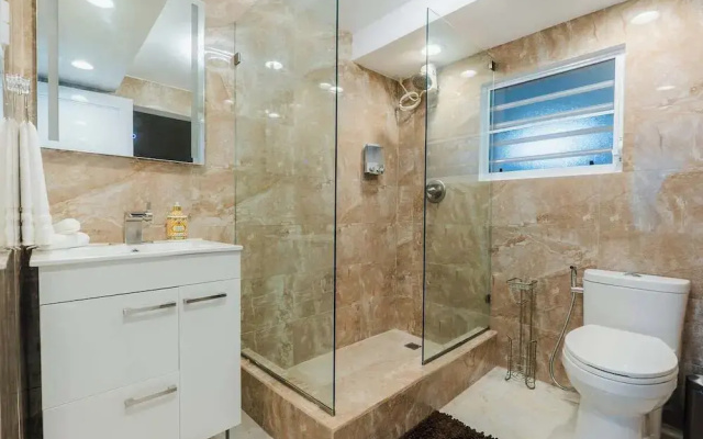 Blü Zen, Ideal Couples Stay in Mameyes Rio Grande