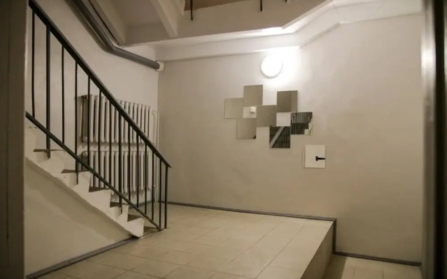 Deluxe Old Town Apartment