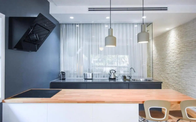 Architect Luxurious 2BR in Ruppin street by HolyGuest