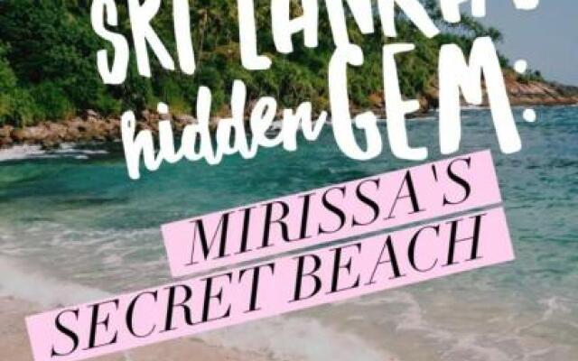 Mirissa Holiday Bangalow