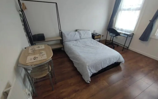 Cranbury House Apartments