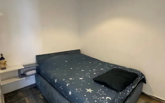 1 Bed Chalet - Sleeps 2 - Pets - Pool - Smoking