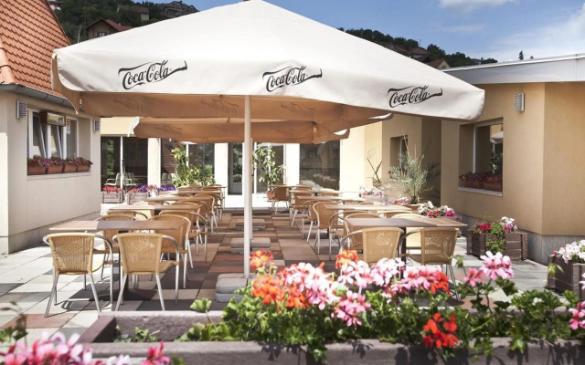 Hotel Makár Sport&Atrium