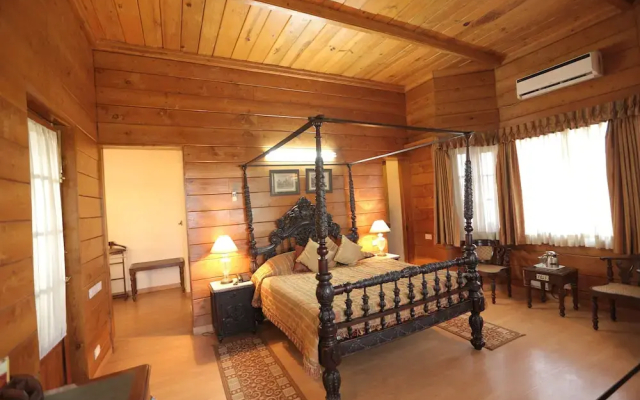 WelcomHeritage Windsor Lodge