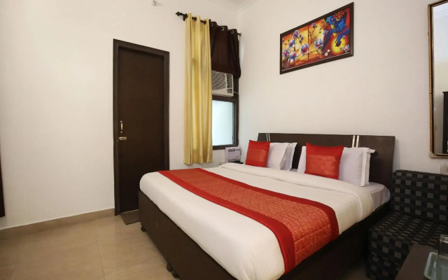 OYO 9657 Hotel Sham Villa