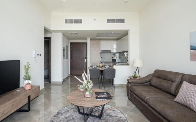 Frank Porter - Majestique Residences 2