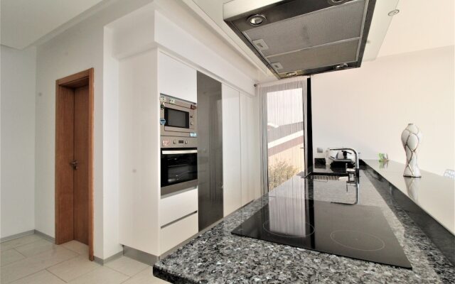 Plaza Villa with Private Pool