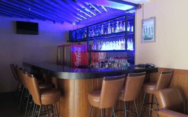 Circle Inn Iloilo City Center