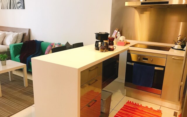 7kgTravellerHome KLCC-COSY Studio