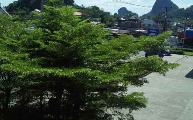 Lukmuang2 Hotel