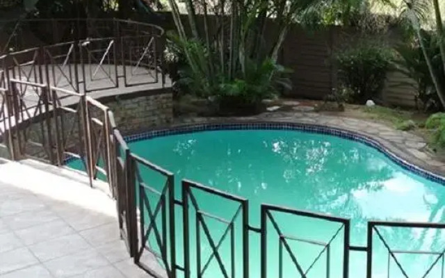 The Whistling Thorn Guesthouse