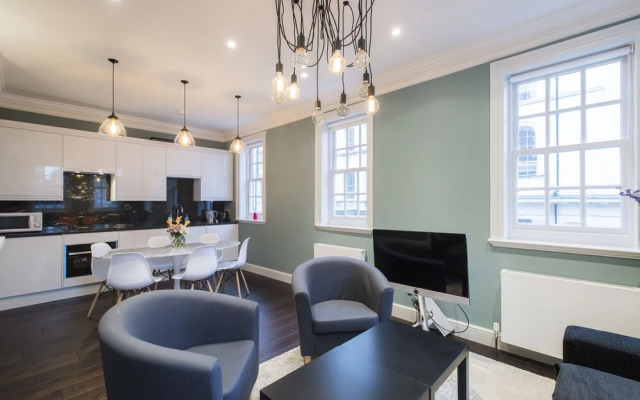 JOIVY Elegant 2 Bedroom Flat near Kensington Gardens