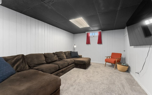 Mint House at Japanese Gardens