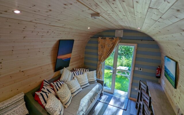 Emlyn's Coppice - Woodland Glamping