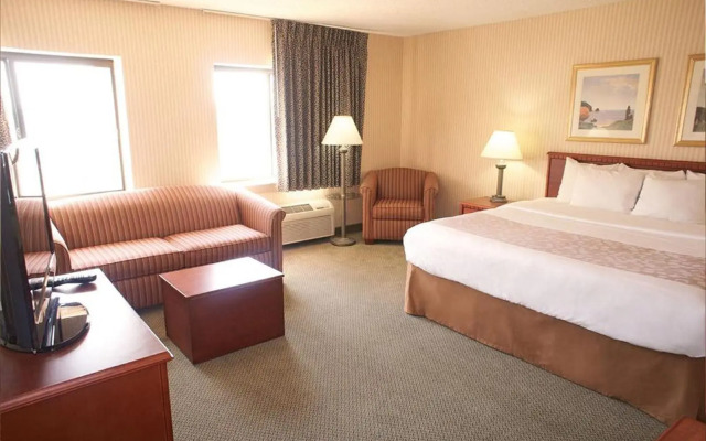 La Quinta Inn Detroit Southgate 1024