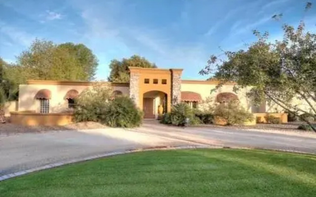 Paradise Valley Homes