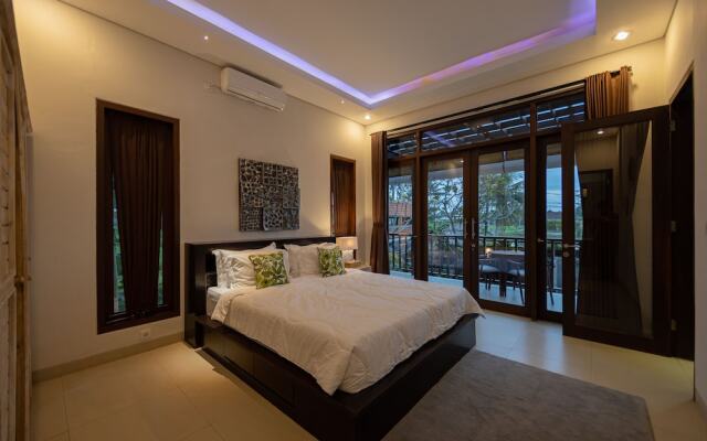 Green Oasis Private Villa