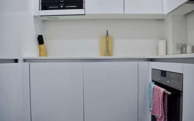 1 Bedroom Studio Apartment in Clerkenwell