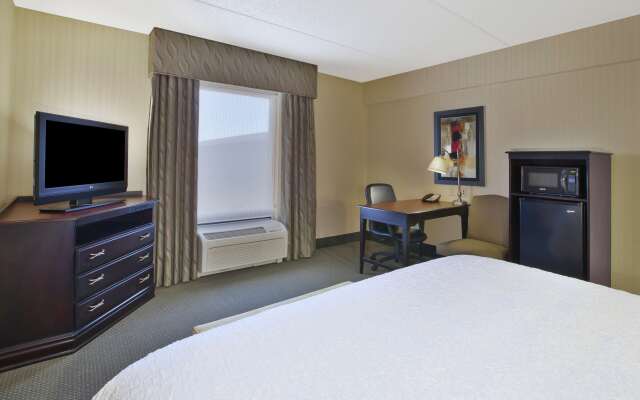 Hampton Inn & Suites Plattsburgh