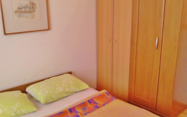 Apartments Rudan 253