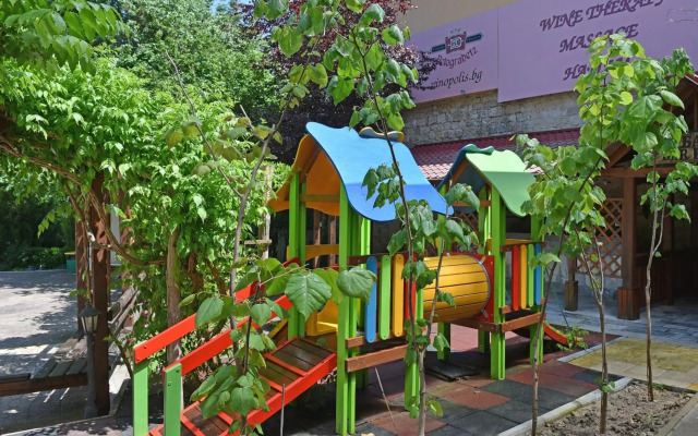 Estreya Residence Hotel and SPA