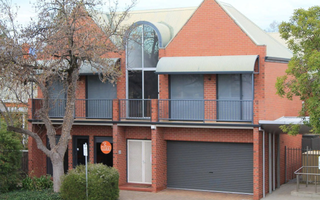Specialty Accommodation – Adelaide Dress Circle Apartments