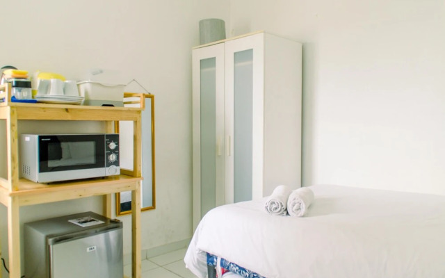 Comfort Studio (No Kitchen) at Aeropolis Apartment