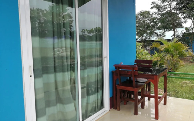 Charoensook Resort