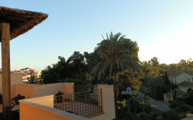 Mimosas Suites Banus